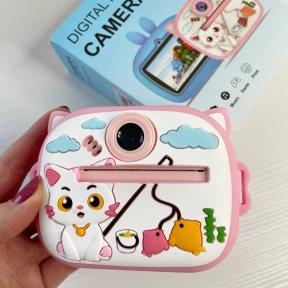 Рожевий дитячий фотоапарат миттєвого друку (принтер) із екраном