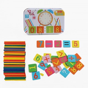 Лічильний набір першокласника в металевій коробці з годинником C 73229