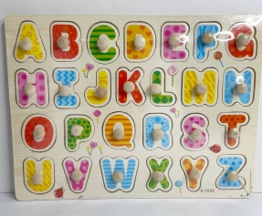 Дерев'яна рамка - вкладиш з ручками та  дублюючим малюнком Англійська абетка