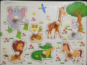 Деревянная рамка - вкладыш с ручками и подложкой Дикие животные