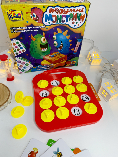 Настільна розважальна гра "Мемо. Розумні монстрики"