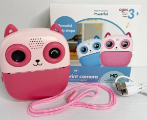 Рожевий дитячий фотоапарат миттєвого друку (принтер) із екраном