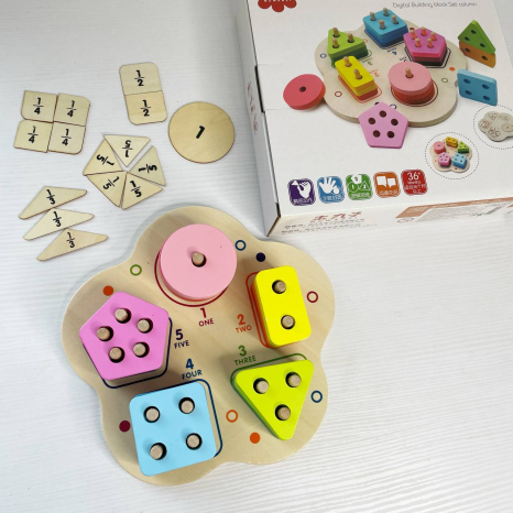 Дерев'яний геометричний сортер - логіка Квіточка, C 74024