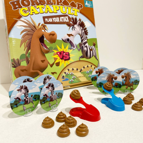 Дитяча розважальна гра на влучність з какашками, зебри проти коней 777-119