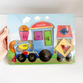 Деревянная рамка-вкладыш сортер Паровоз с геометрическими фигурами Poznavalka
