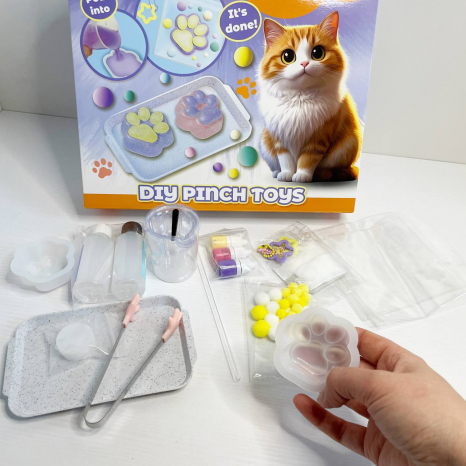 Набір для творчості "Лапка антистрес" з рідиною та формами 808B-1