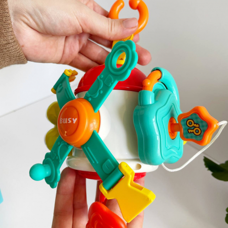 Розвиваюча гра 837 пальчикові ігри, брязкальця, заводний елемент, в коробці