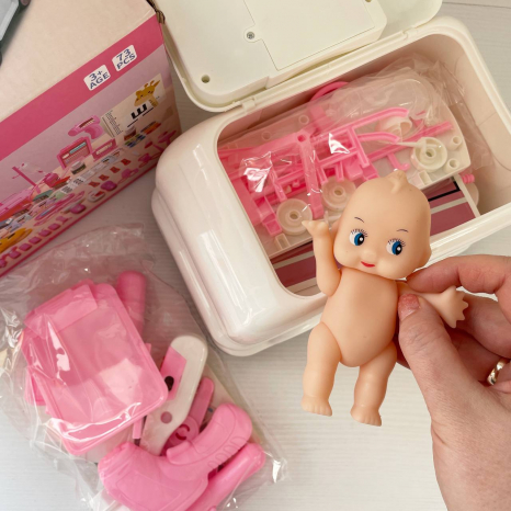 Дитячий набір лікаря (рожевий) на 73 предмета: звуки, мелодії, підсвічування, щелепа, окуляри, ліхтарик, інструменти 839-023