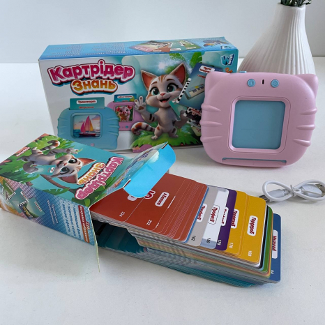 Інтерактивний планшет Картридер Знань рожевий 112 карток 84499