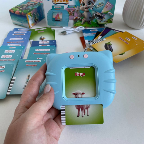 Интерактивный планшет Картридер Знаний голубой112 карт 84499