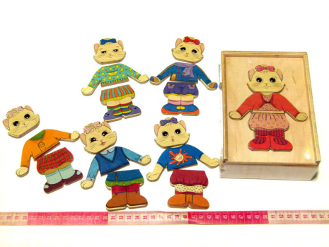 Деревянная развивающая игра "Одевай-ка. Кошечка" 90025 Розумний лис