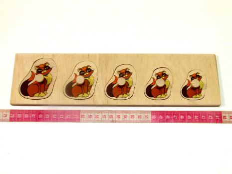 Дерев'яна іграшка Дощечка вкладки Більше Менше "Кошечки" 90037 Розумний лис