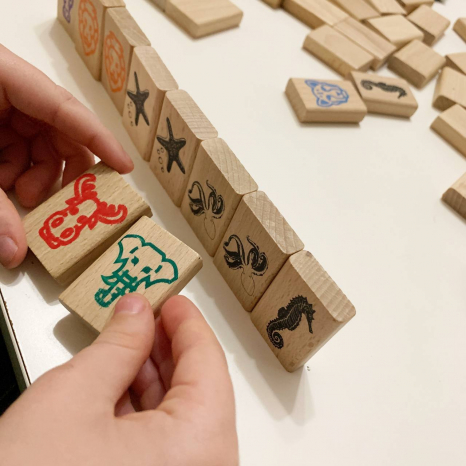 Дерев'яна настільна гра "Дитячий Маджонг" 900552 49 деталей Igroteco