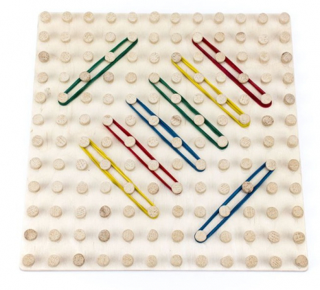 Деревянный математический планшет, геоборд Фантазируем с резиночками / Геометрические 12х12 90078 Ро