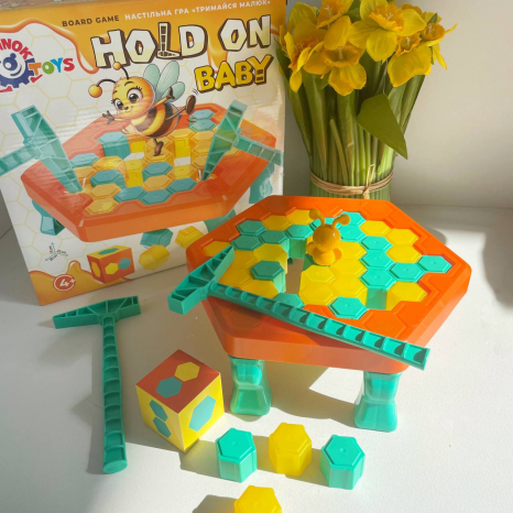 Настільна гра балансир "Тримайся малюк" (бджілка, соти)