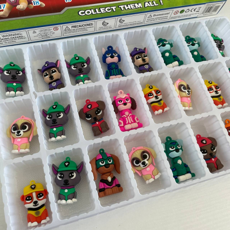 Адвент календар 24 гумові фігурки мультгероїв