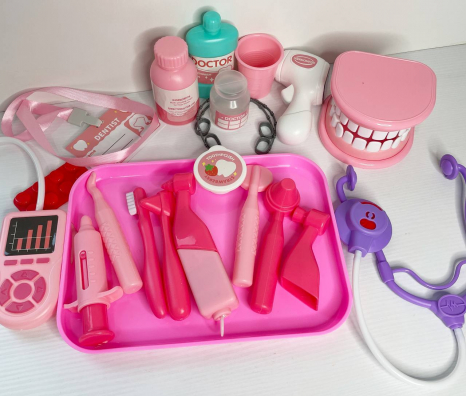 Набір лікаря-стоматолога (рожевий), бормашина з вібрацією, щелепа, брекети, термометр, стетоскоп, інструменти, медична сумочка,форма, A 83-4