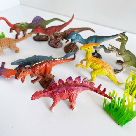 Набір динозаврів A 966-2, 12 фігурок, декорації, у тубі