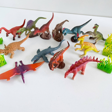 Набір динозаврів A 966-2, 12 фігурок, декорації, у тубі