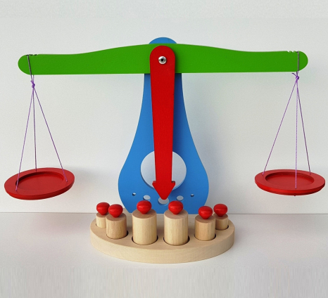 Дерев'яні навчальні ваги / Терези, KomarovToys А376