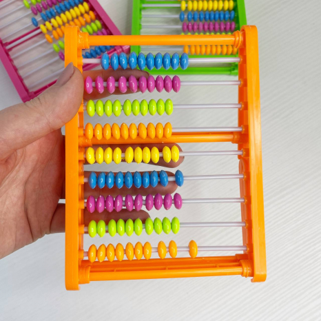 Дитяча пластикова рахівниця (абакус)