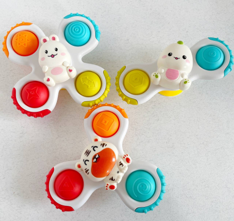 Брязкальце-спінер  на присосках 3 шт набір B 20 A