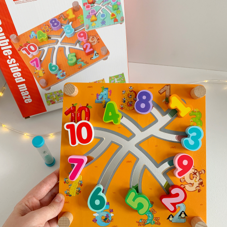 Деревяний лабіринт - проводилка із пісочним годинником