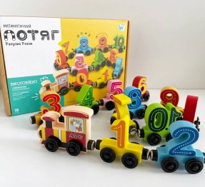 Дерев'яний магнітний потяг із цифрами С61400