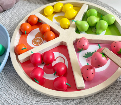 Сортер Фруктова тарілка (ягідний пиріг) з пінцетом, ложечокю, з картками завданнями