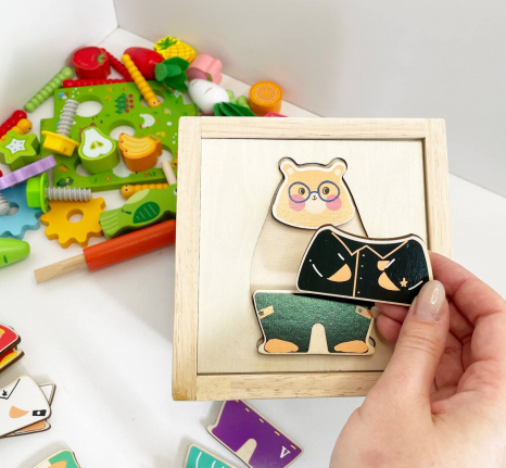 Логічний дерев’яний куб сортер, рухомі шестерні, магнітна гра, пазл-вкладиш, грядка з морквою C 68280