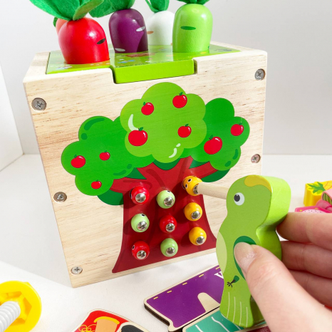 Логічний дерев’яний куб сортер, рухомі шестерні, магнітна гра, пазл-вкладиш, грядка з морквою C 68280