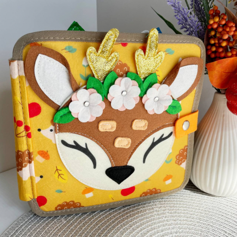 М'яка фетрова книжка-бізіборд з пальчиковими іграми, елементи на липучках, C 69029