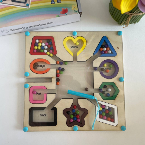 Дерев'яна логічна дошка - сортер зі стилусом Кольорові кульки C 71024 : геометричні фігури, назви кольорів англійською