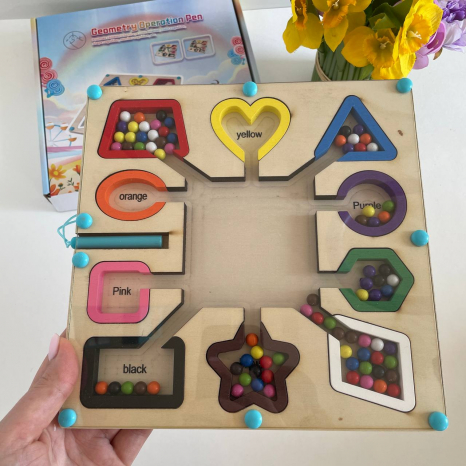 Дерев'яна логічна дошка - сортер зі стилусом Кольорові кульки C 71024 : геометричні фігури, назви кольорів англійською