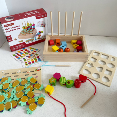 Дерев'яна розвиваюча логічна гра пірамідка - сортер з картками, шнурівкою, грою меморі моркви C 73329