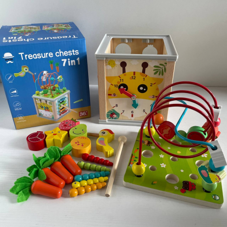 Деревяний логічний куб-сортер 7 в 1 з ксилофоном, магнітною грою, пальчиковим іграмии,  C 74169