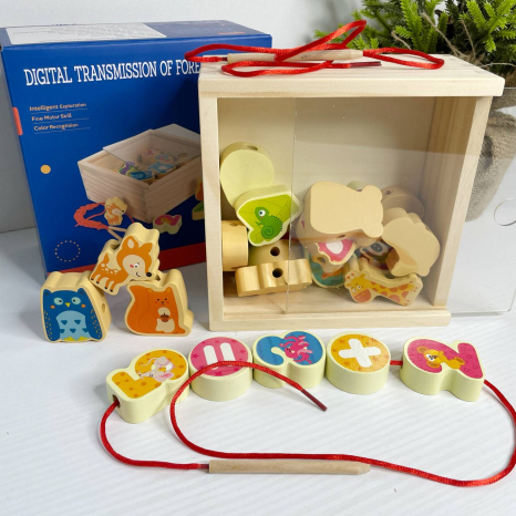 Шнурівка в деревяному боксі тварини та цифри, 2 шнурка C 75542