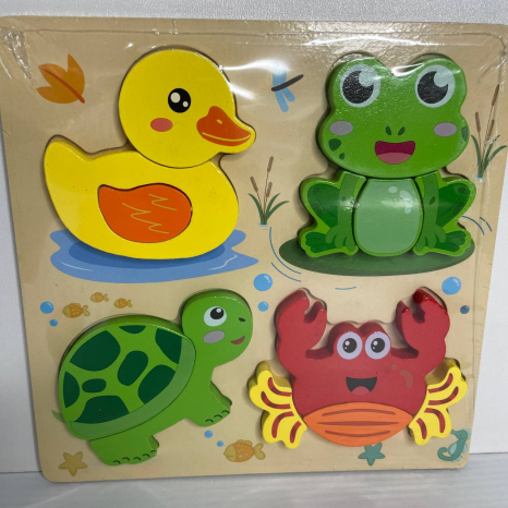 Дерев'яна рамка - вкладка (пазл) Тварини із обємними фігурами