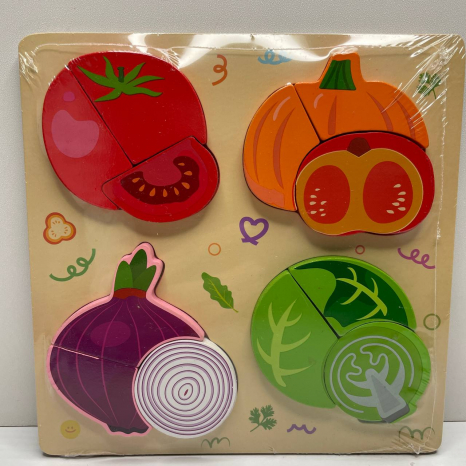 Деревянная рамка - вкладыш (пазл) Овощи с объемными фигурами, C 75637