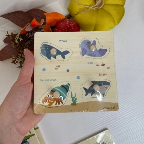 Деревянные вкладыши с ручками и подложкой Морские (кит, акула, морской котик, краб) 15х15