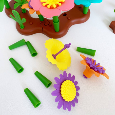 Конструктор Квітковий сад (квіти) 90 деталей CJ-2022