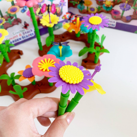 Детский конструктор Цветочный сад, 144 дет