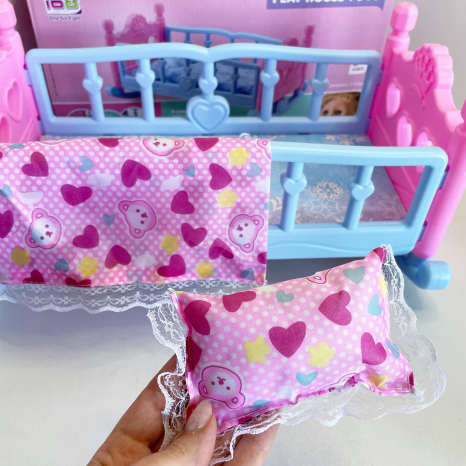 Ліжко для ляльки CS 8882: колиска, подушка, ковдра, довжина 37 см