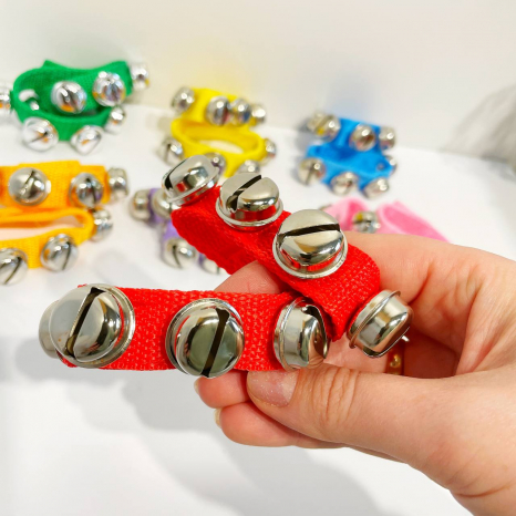 Музична іграшка Браслет з бубонцями 2 шт в наборі