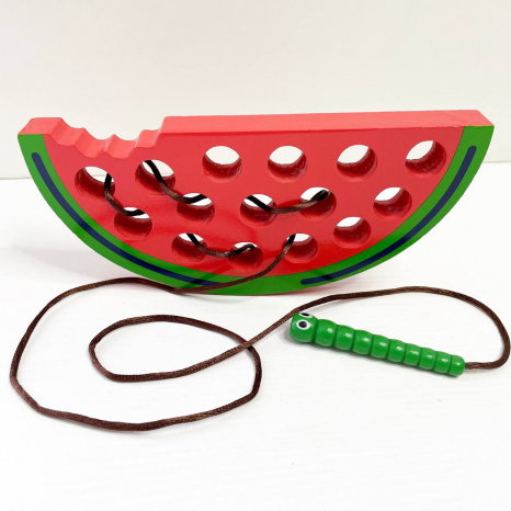 Дерев'яна шнурівка Гусениця в Кавуні (15см)