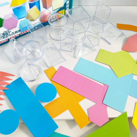 Макет геометричних фігур з розгорткою 12 шт