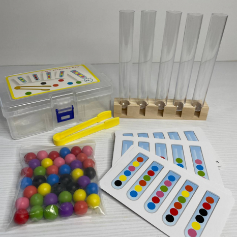 УЦІНКА!!! Дитячий навчальний набір для сортування з картками, кульками, пінцетами