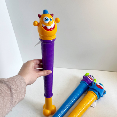 Водяная пушка "Монстрики" с вращающимся режимом 46 см Aqua QuestВодяна гармата "Монстрики" з режимом, що обертається 46 см Aqua Quest