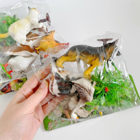 Ігровий набір Фігурки тварин Ферма E068-1/2/4 (4 фігурки в 1 наборі)