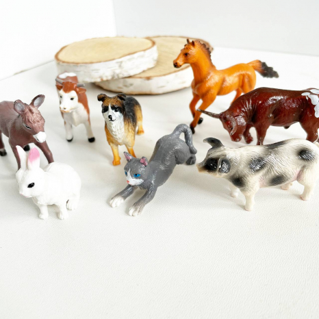 Набір тварини домашні (фігурки тварин) E095-4  8 шт в наборі